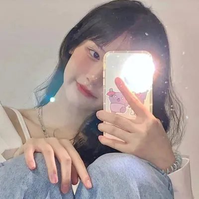 跳舞的红色公交